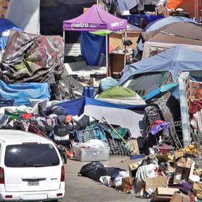 ABD'de San Francisco caddelerindeki evsizler görüntülendi