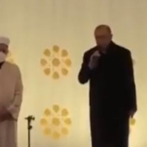 Cumhurbaşkanı Erdoğan: Hz. Adem ve Havva'ya kimsenin dili uzanamaz