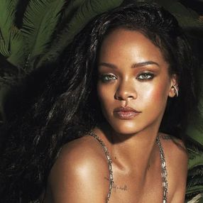 Rihanna'dan iklim vakfına 15 milyon dolar bağış