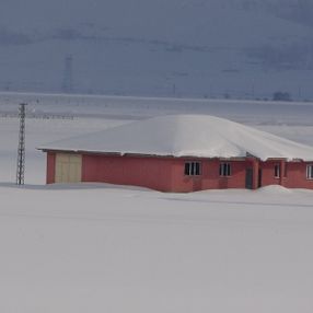 Yüksekova, kar yağışının ardından görüntülendi