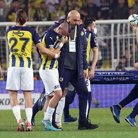 Pelkas'tan Fenerbahçe'ye kötü haber