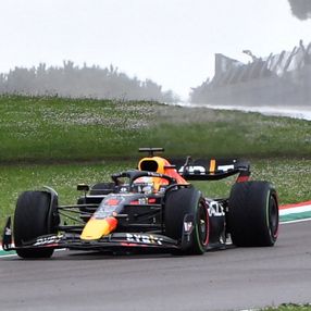 Max Verstappen, Imola GP'yi kazandı
