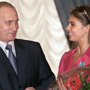ABD, Alina Kabayeva'ya yaptırımları değerlendiriyor