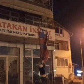 Samsun'da Trabzonspor bayraklarını indiren 4 kişiye spor müsabakalarından men