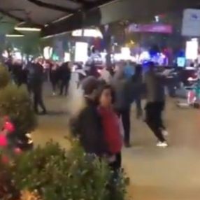 Fenerliler Bağdat Caddesi'nde Trabzonsporluları kovaladı