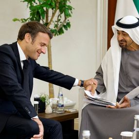 Emmanuel Macron'dan BAE'ye taziye ziyareti