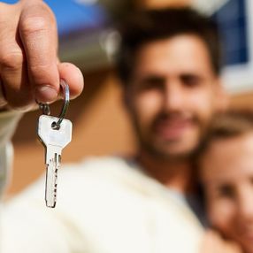 Nisan ayında yabancılara 6 bin 447 konut satıldı