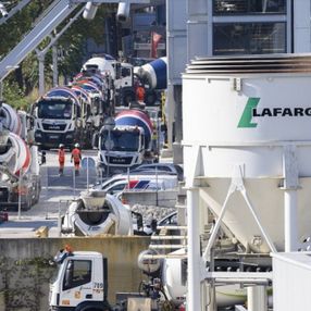 Fransa'da Lafarge'ın DEAŞ'ı finanse soruşturması onaylandı