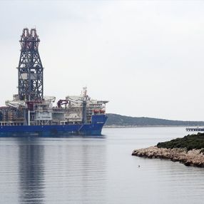 Dördüncü sondaj gemisi Alparslan Türkiye'de