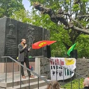 İsveç'te PKK/PYD yandaşları terör eylemi yaptı