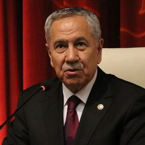 Bülent Arınç: AK Parti'den tepki görmüyorum