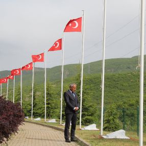 Bingöl'de 33 askerin şehit edildiği saldırıda 29'uncu yıla girildi