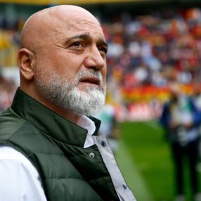 Kayserispor, Hikmet Karaman ile yolları ayırdı