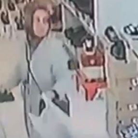 Esenyurt'ta yeni ayakkabıyı eskisiyle değiştirerek çaldı