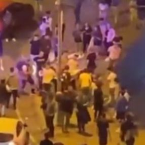 Büyükçekmece'de iki grup arasında kavga çıktı