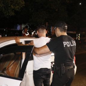 Adana'da “Huzur ve Güven” uygulaması yapıldı