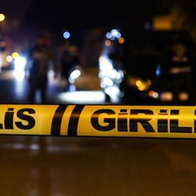 Balıkesir’de anne babasını darbeden şahsı, 14 yaşındaki kardeşi bıçakladı