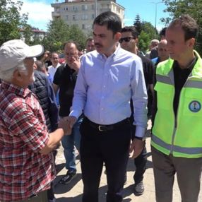 Murat Kurum, Kastamonu'da selden etkilenen 3 ilçede incelemelerde bulundu