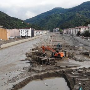 Kastamonu'da yaralar sarılıyor