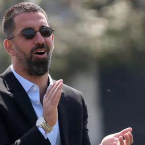 Galatasaray'dan Arda Turan'a teklif