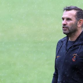 Okan Buruk'tan transfer açıklamaları