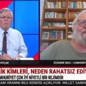 Cumhuriyet yazarı Özdemir İnce: Ezan Türkçe okutulmalıydı
