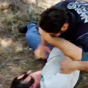 Antalya’da uyuşturucu tacirleri, kovalamacayla yakalandı