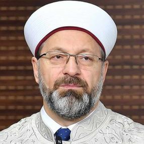 Diyanet İşleri Başkanı Ali Erbaş, doktorları hedef gösteren imamla ilgili konuştu