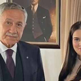 Bülent Arınç'ın yeğeni Ezgi Akgun Biber DP'ye katıldı