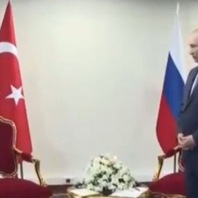 Rusya Devlet Başkanı Putin, Cumhurbaşkanı Erdoğan'ı beklerken
