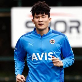 Kim Min-Jae için Rennes ve Napoli yarışta