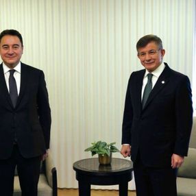 DEVA ve Gelecek arasında ittifak kavgası