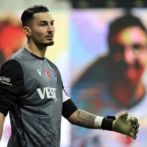 Uğurcan Çakır, Trabzonspor'da kalıyor