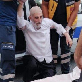 Sultangazi'de takip ettiği kadını sırtından bıçakladı