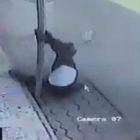 Eskişehir'de kaza yapan aracın çarptığı yaya metrelerce sürüklendi