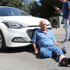 Samsun'da motosikletli kazazede kendisine çarpan sürücüyü sakinleştirdi