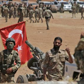 Financial Times, Türkiye'nin Suriye'deki varlığını yazdı