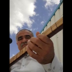 Fırat Kalkanı şehidinin babası 11 gün önce şehitler için türkü söyledi