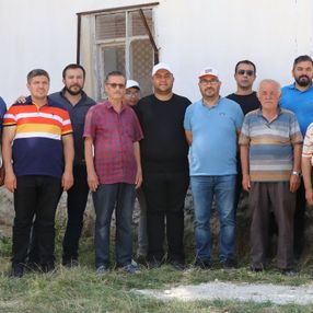 Çankırı'nın Kalfat köyü sakinlerinden İngiltere Başbakanı Johnson için imza kampanyası