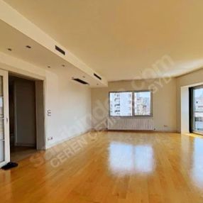 İstanbul Kadıköy'de 130 bin liraya kiralık daire