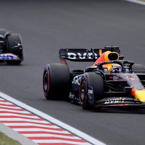Macaristan GP'de kazanan Max Verstappen