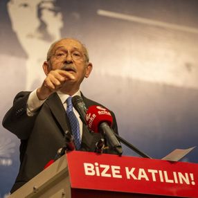 CHP yasama tatilinde ilk grup toplantısını Erzurum'da yaptı