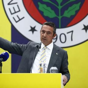 Ali Koç bir türlü aradığı forveti bulamadı