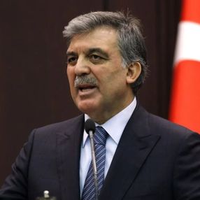 Abdullah Gül'den enflasyon ve faiz eleştirisi