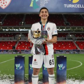 Beşiktaş, Torino'nun Emirhan İlkhan teklifini kabul etti