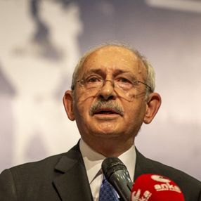 CHP grup toplantılarının yapılacağı illerde adaylık anketi yapacak