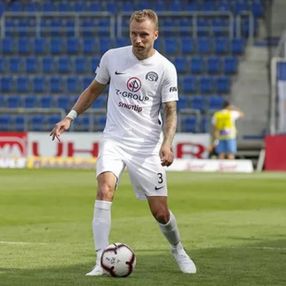 Michal Kadlec: Fenerbahçe'deki oyuncuları tanımıyorum