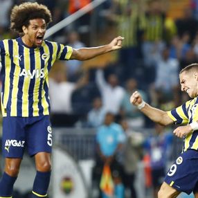 Fenerbahçe, Slovacko'yu 3-0 mağlup etti
