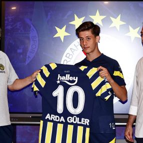 Fenerbahçe'nin yeni 10 numarası Arda Güler