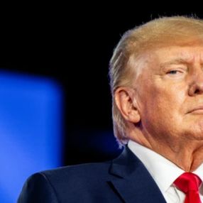 Trump'ın Florida'daki evine FBI tarafından baskın yapıldı